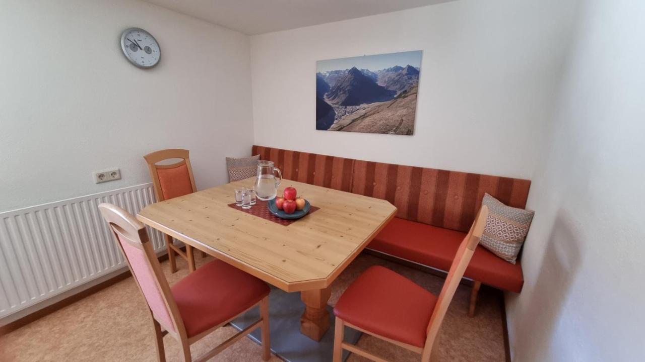 Sonnenkogel Appartement Galtur Bagian luar foto