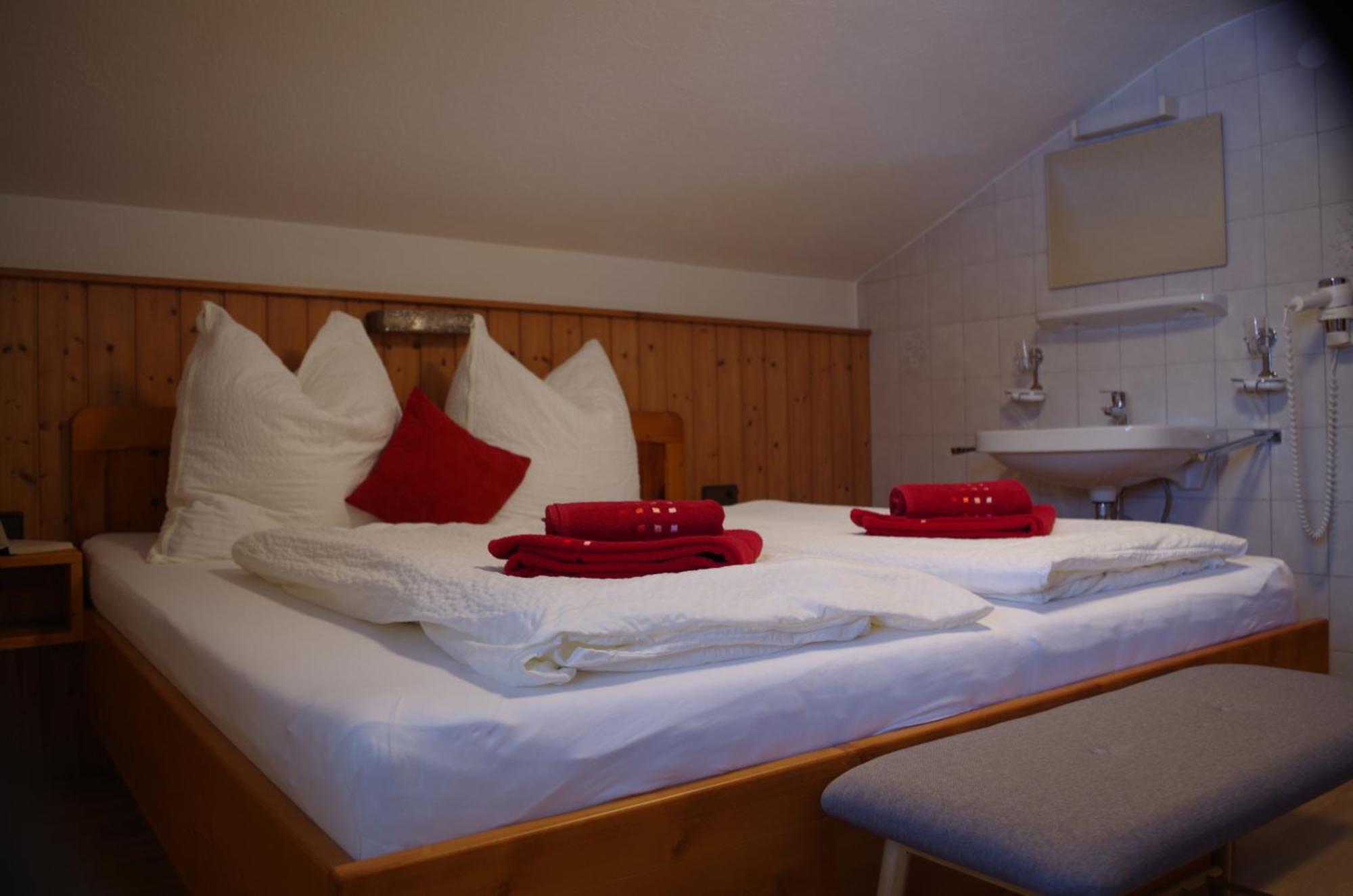 Sonnenkogel Appartement Galtur Bagian luar foto